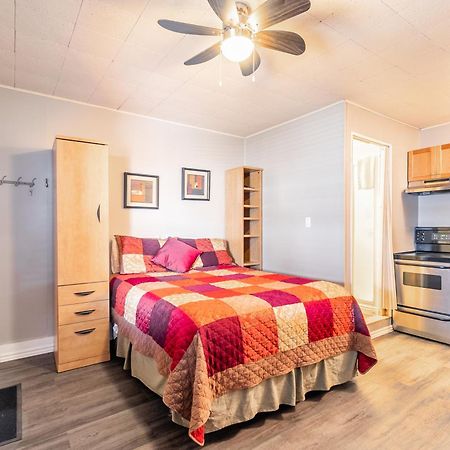 Bayside Cottage Rentals Port Rowan Экстерьер фото