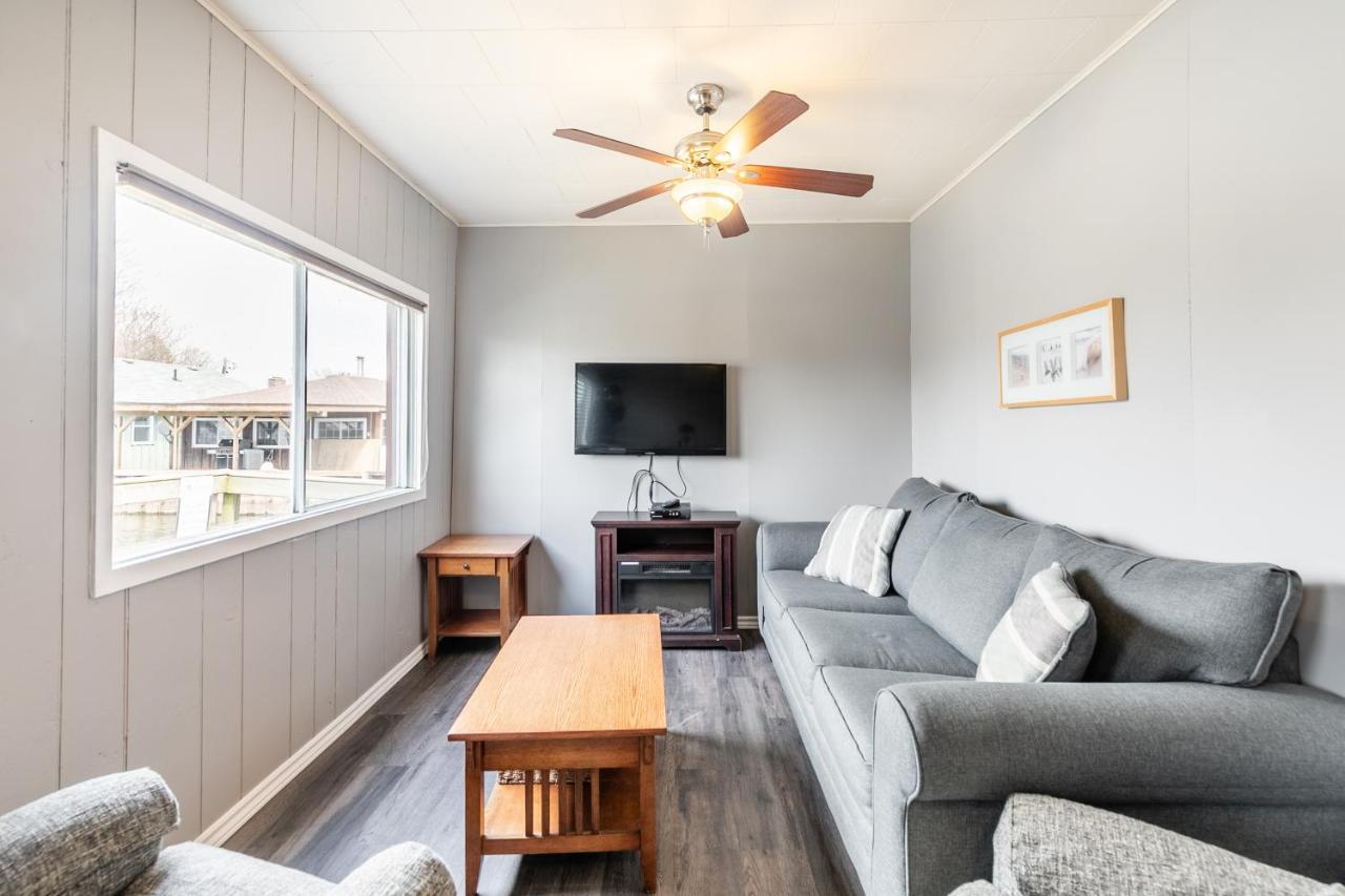 Bayside Cottage Rentals Port Rowan Экстерьер фото