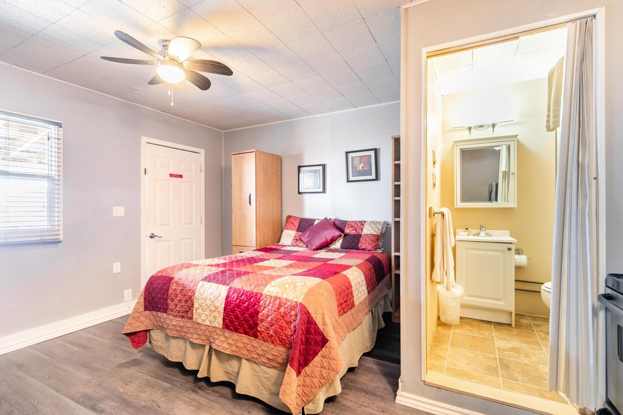 Bayside Cottage Rentals Port Rowan Экстерьер фото