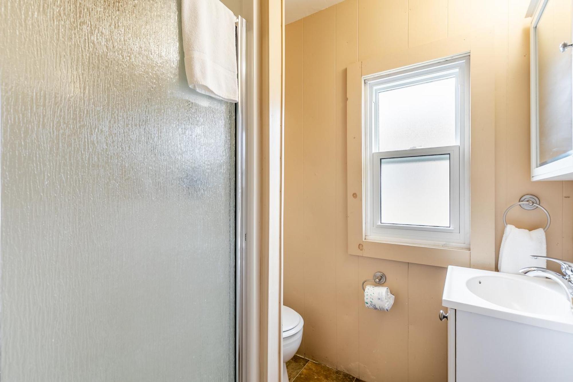 Bayside Cottage Rentals Port Rowan Экстерьер фото
